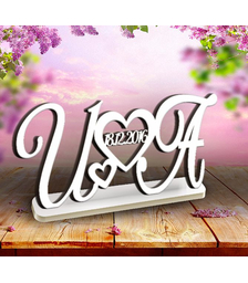 Слова из дерева с датой на подставке. Размер 48 х 20 см