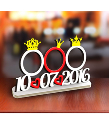 Фоторамка из дерева на подставке 48 х 27 см