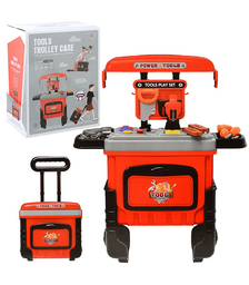 Набор инструментов в чемодане